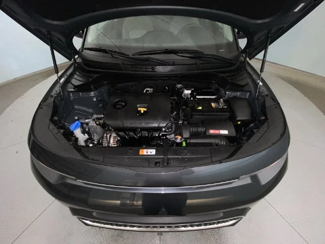 Used 2022 Gray Kia LX image 24