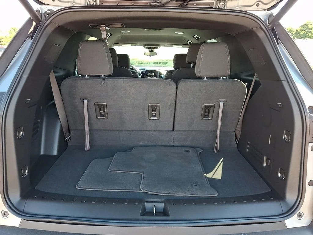 Used 2023 Sterling Gray Metallic Chevrolet LT Cloth image 64
