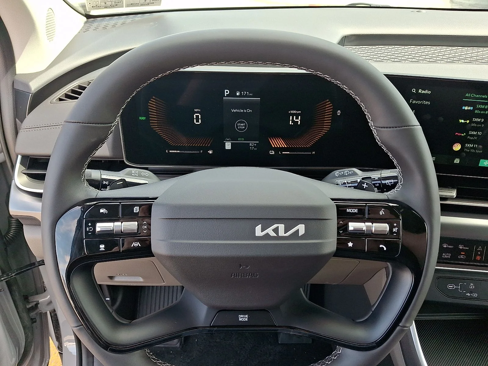 New 2027 White Kia LXS image 17