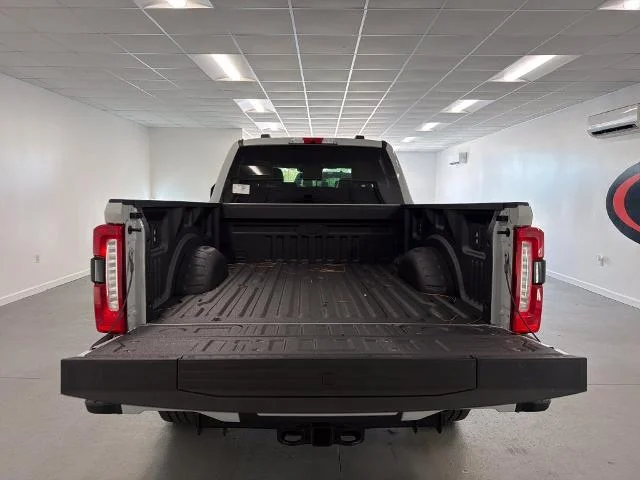New 2026 Avalanche Ford F-350® Lariat® image 24