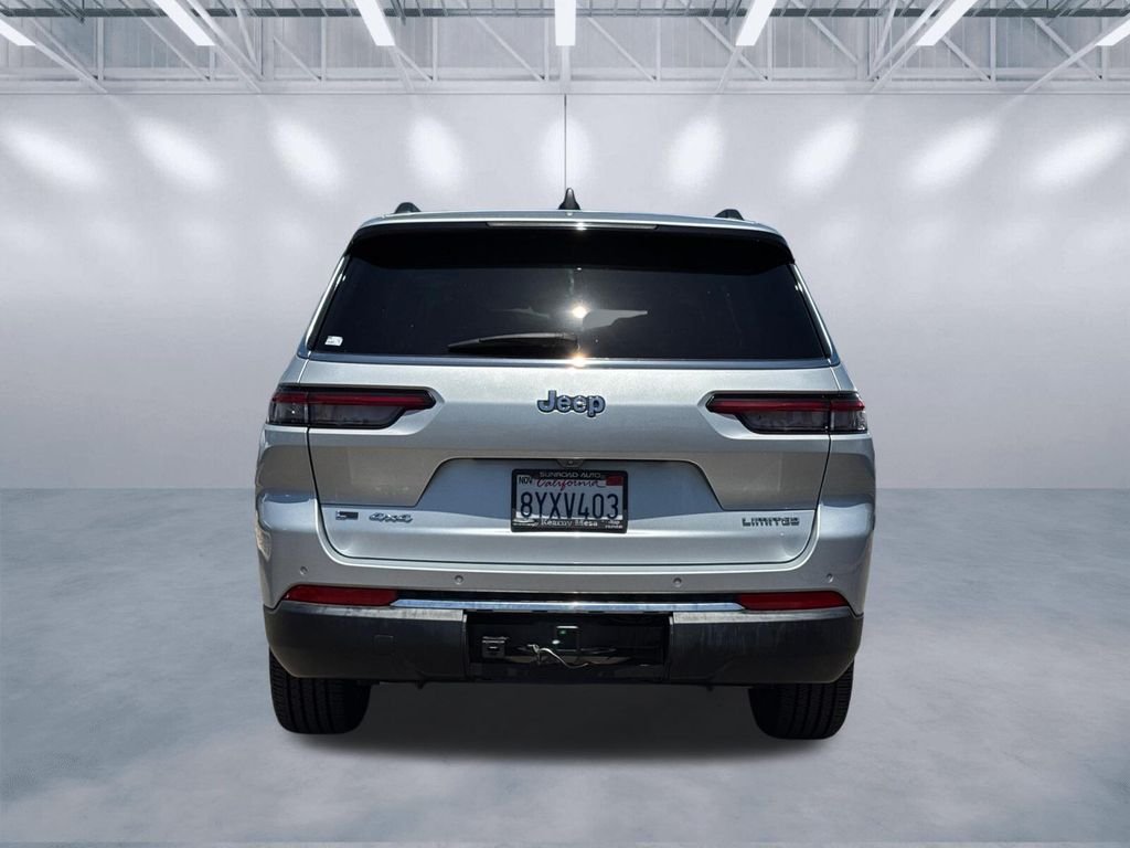 Used 2021 Silver Jeep Limited image 5