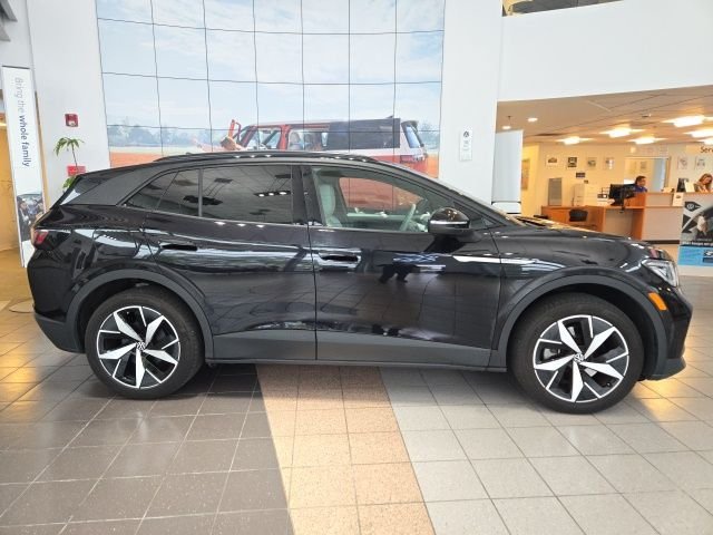 2023 Volkswagen ID.4 PRO S AWD's photo