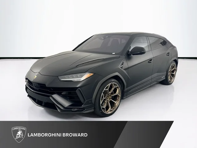 2023 Lamborghini Urus Performante