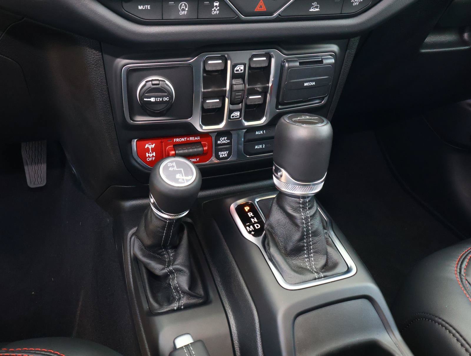 Used 2025 Anvil Clearcoat Jeep Rubicon image 22