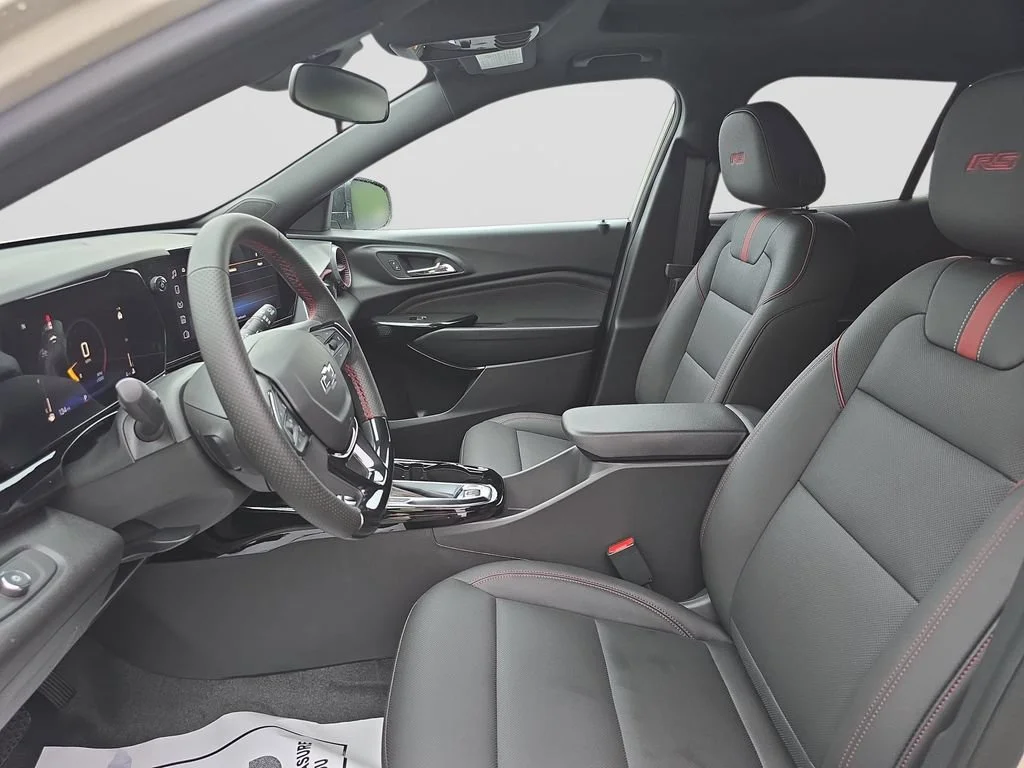 2026 Chevrolet Trax RS - Photo 15