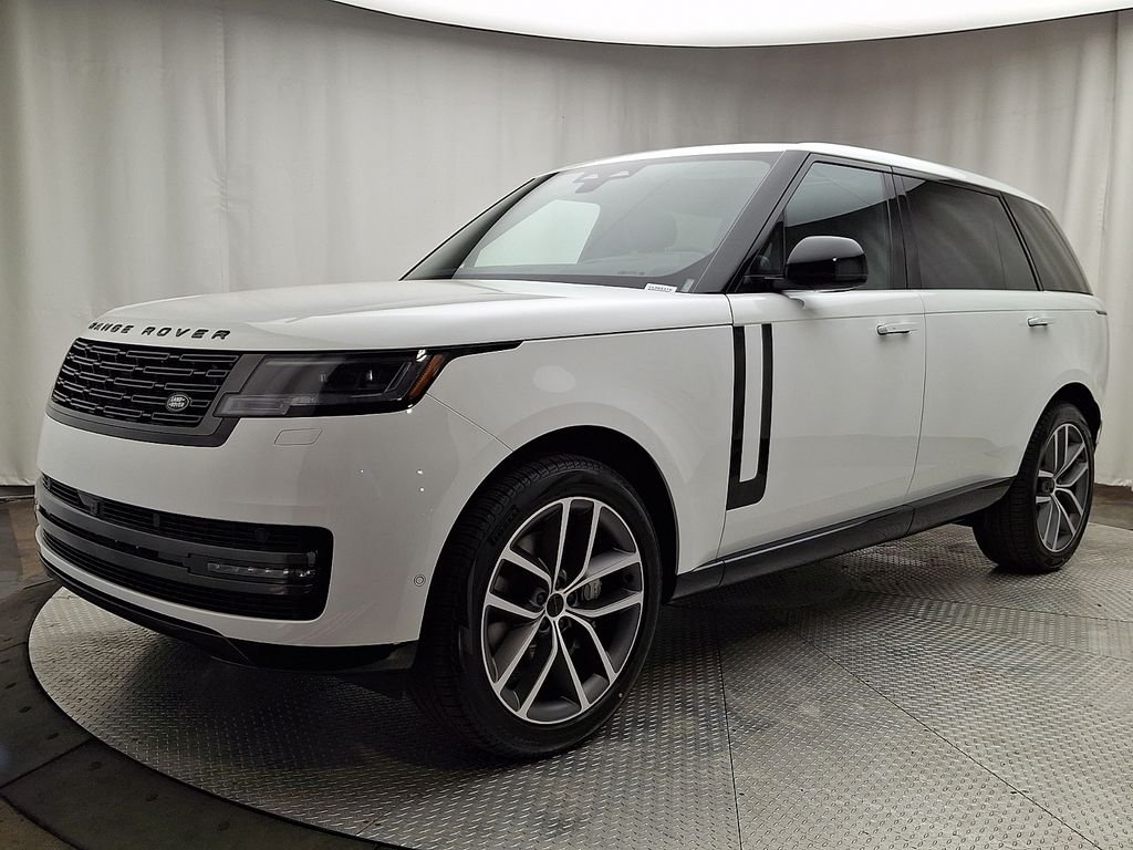 2026 Land Rover Range Rover 3.0 SE LWB 7's photo