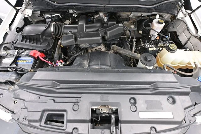 Used 2019 White Ford XL image 43