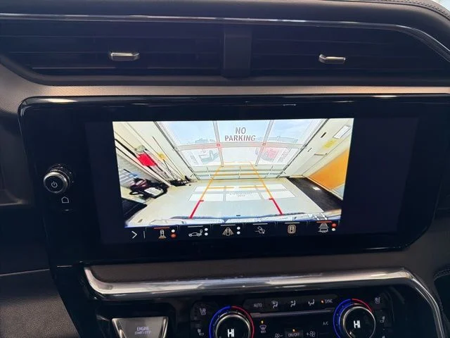 Used 2025 Blue GMC Denali image 4