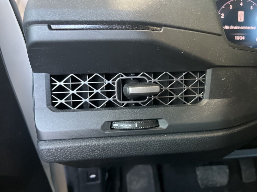 Used 2023 White Honda EX image 14
