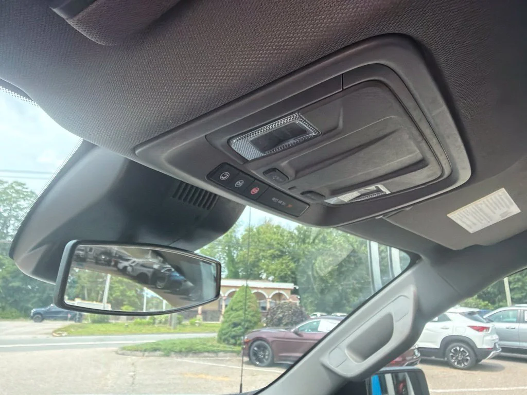 Certified Used 2025 Summit White Chevrolet WT image 24