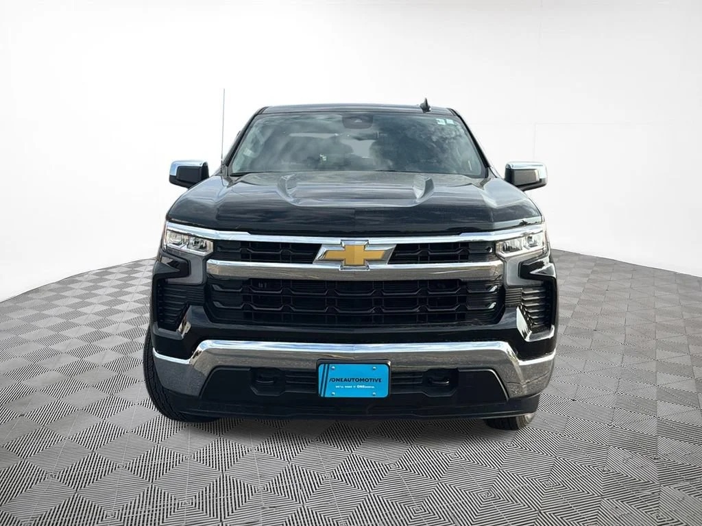 Used 2026 Black Chevrolet LT image 3