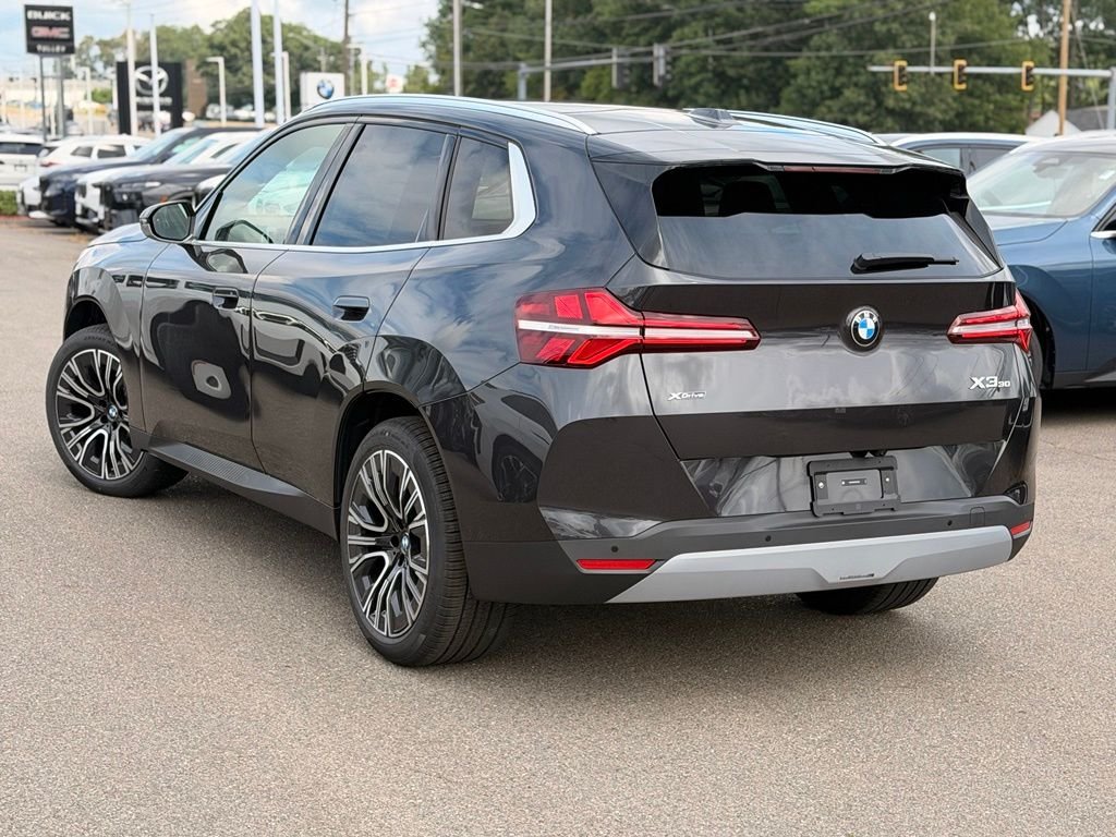 New 2026 Dark Graphite Metallic BMW 30 xDrive image 3