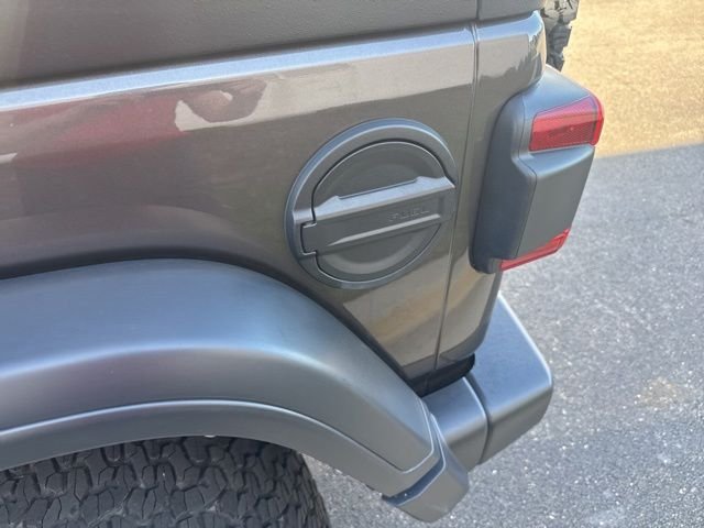 Used 2025 Gray Jeep Rubicon image 13