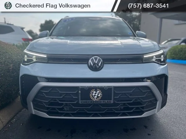 Used 2025 Monument Gray Volkswagen 1.5T SE image 12