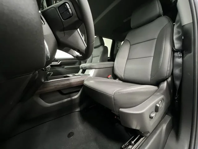 2026 GMC Sierra 2500HD SLT - Photo 19