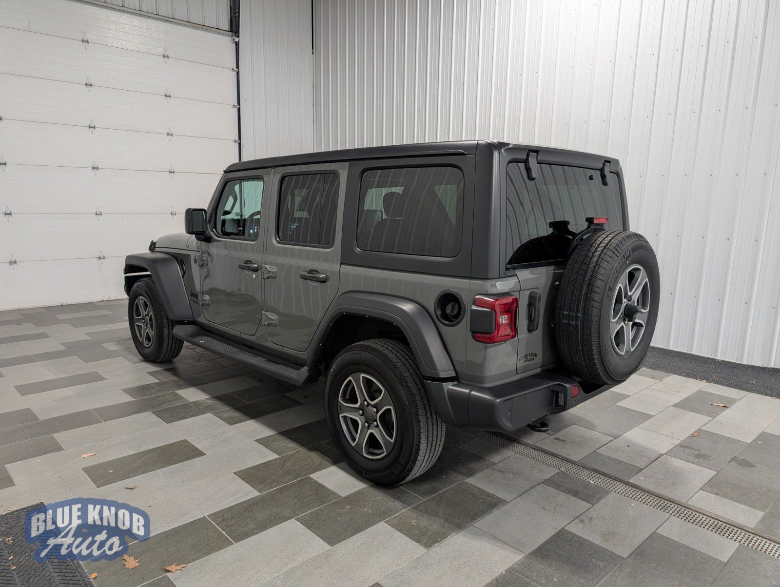 2022 Jeep Wrangler Unlimited Sport S photo 2