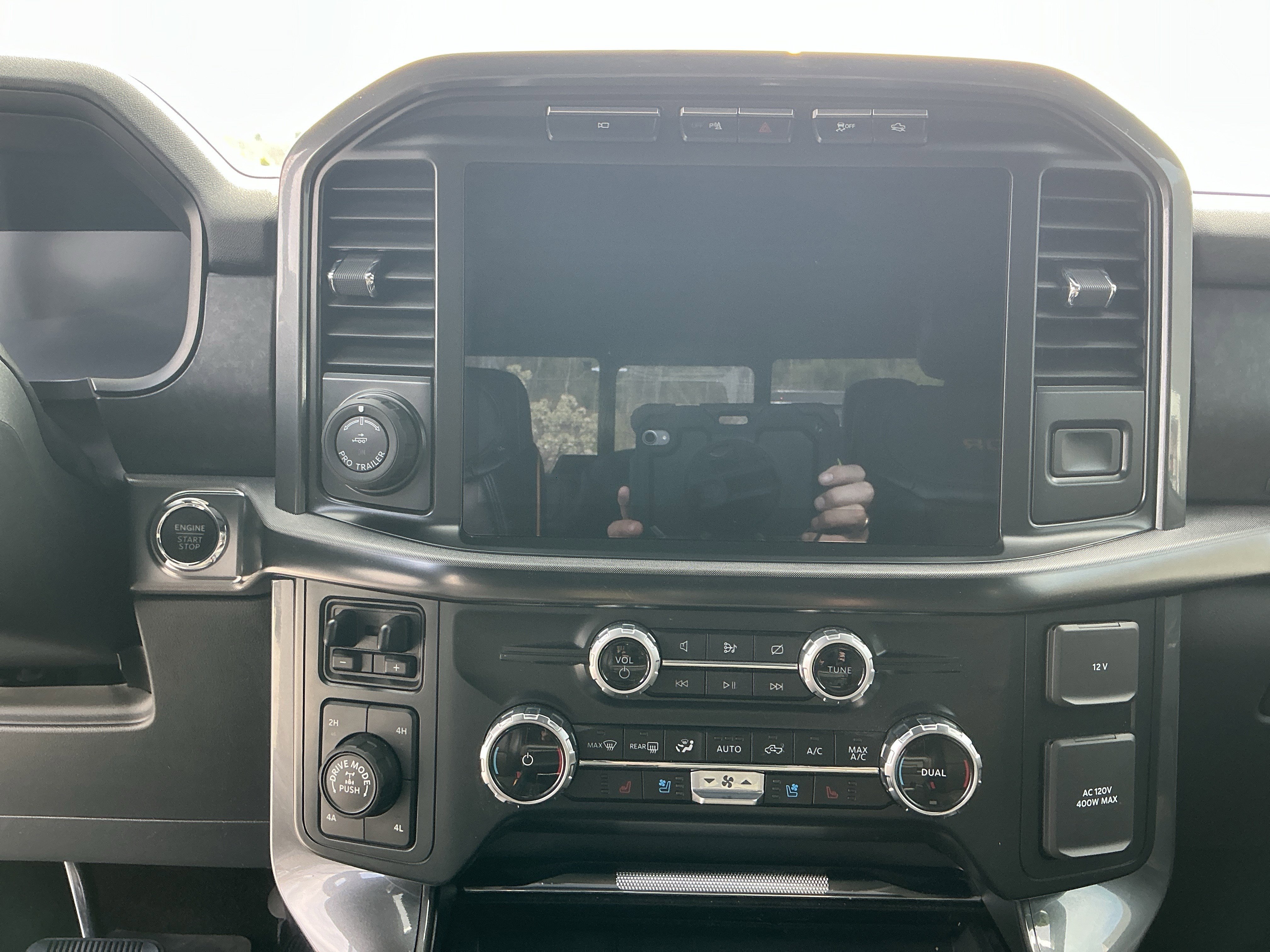 Used 2023 Gray Metallic Ford Tremor image 13