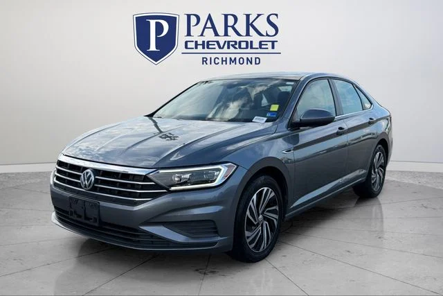 Used 2020 Gray Volkswagen SEL image 3