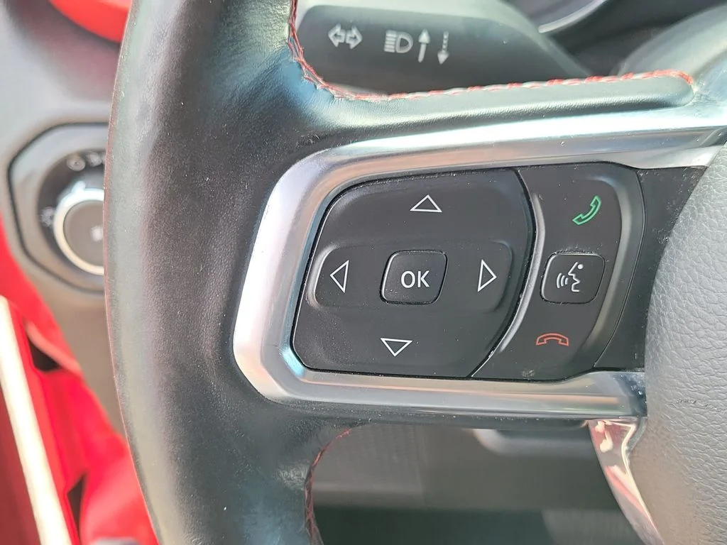 Used 2020 Red Jeep Unlimited Rubicon image 10