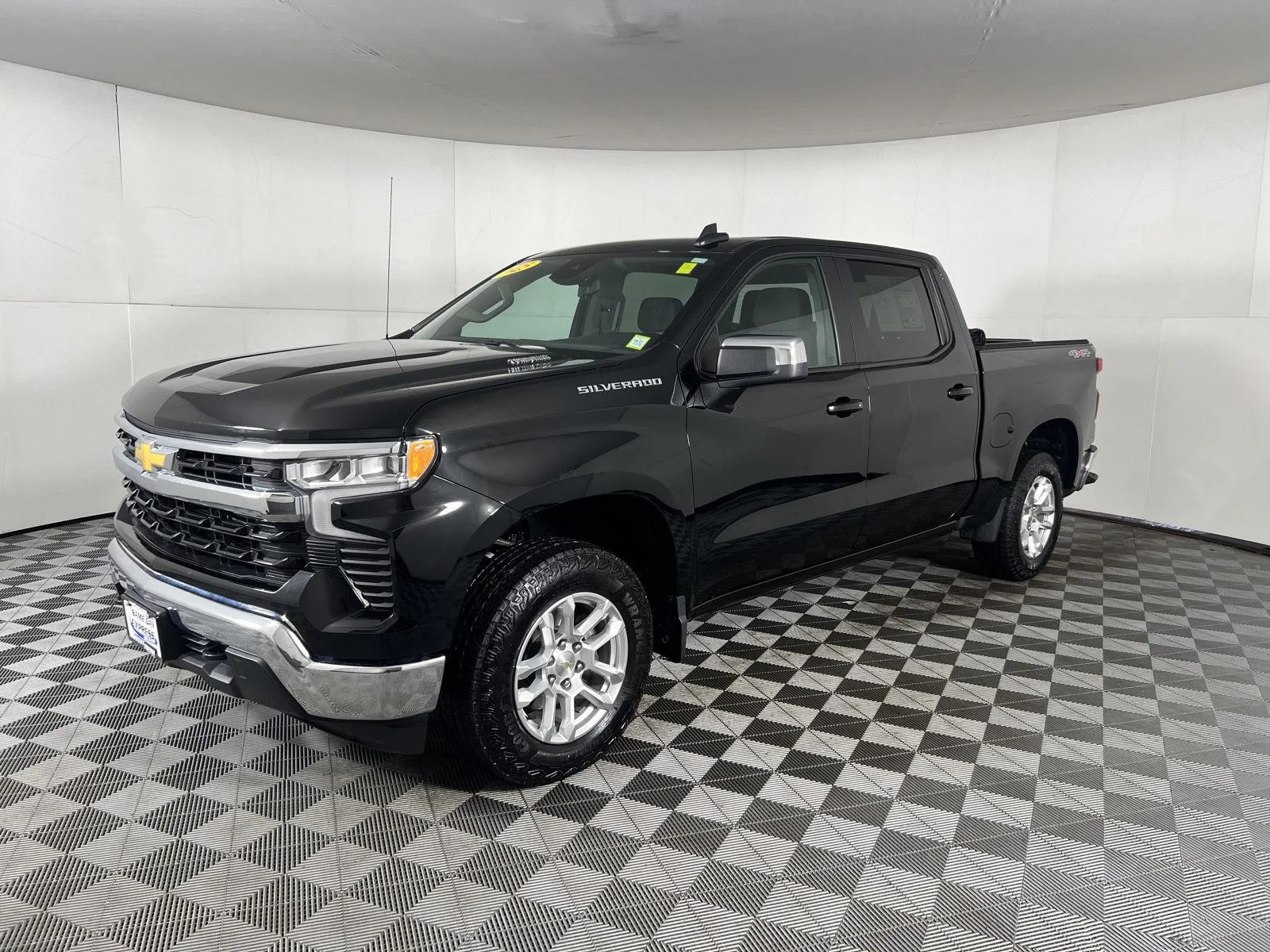 Used 2025 Black Chevrolet LT (2FL) image 30