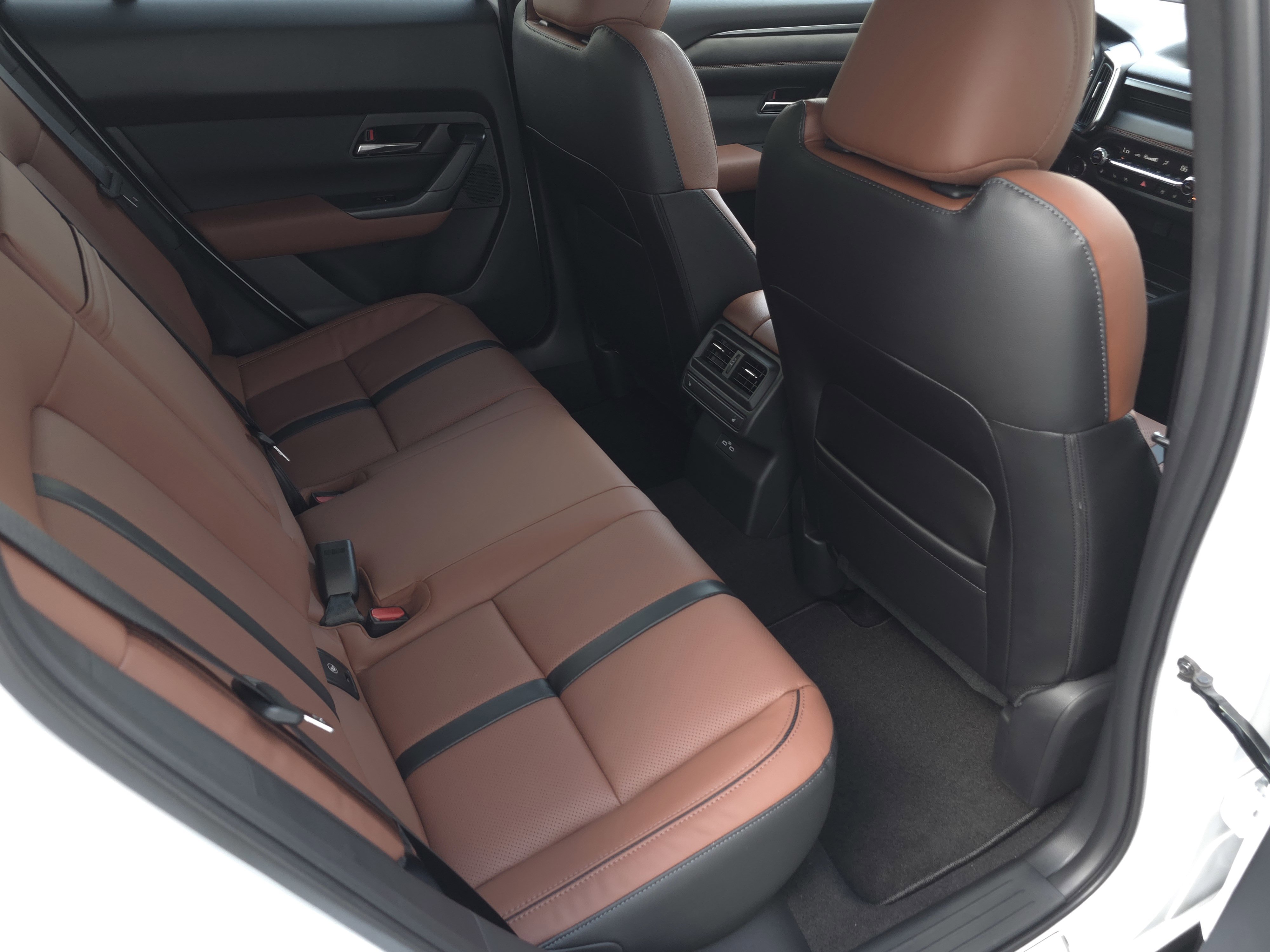 2026 Mazda CX-50 Premium Plus - Photo 39