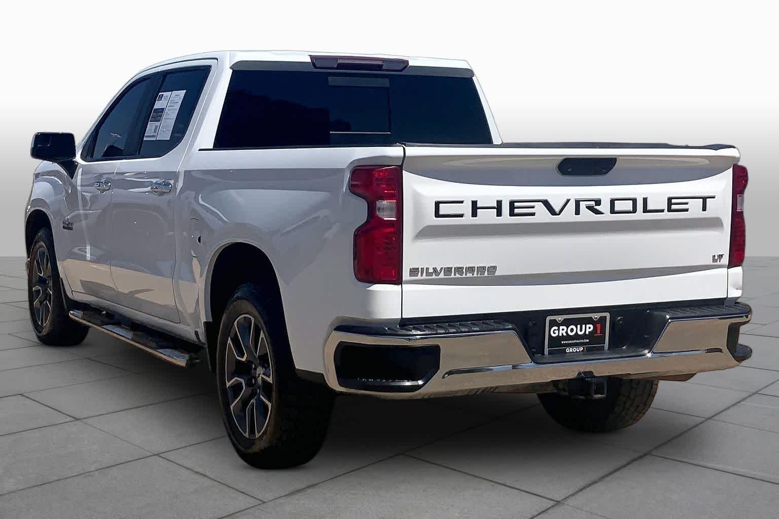 Used 2019 Summit White Chevrolet LT image 12