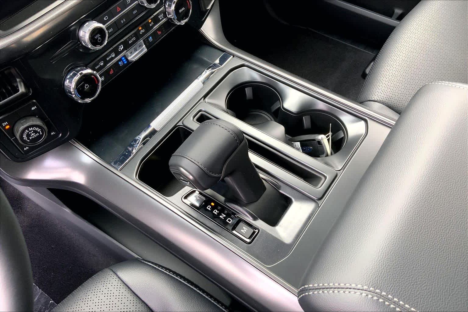 New 2026 Star White Metallic Tri-Coat Ford Lariat® image 5