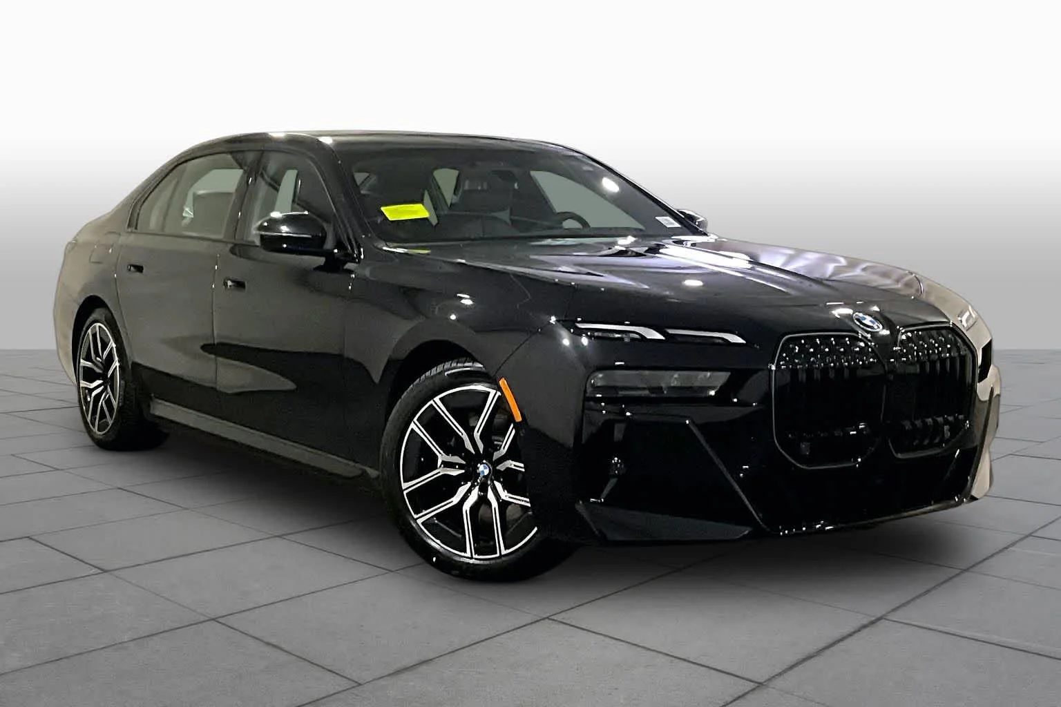 New 2026 Black Sapphire Metallic BMW xDrive60 image 19