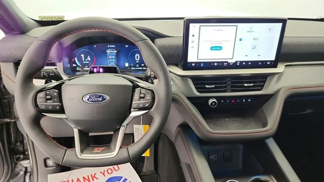 2026 Ford Explorer ST - Photo 15