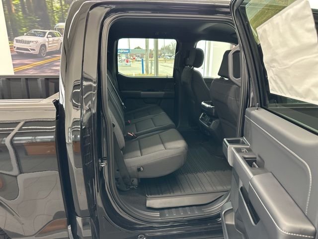 New 2026 Agate Black Metallic Ford XLT image 50