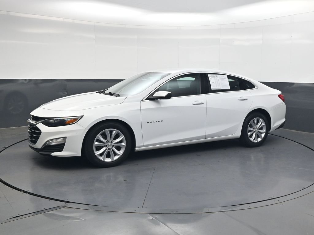 Used 2023 White Chevrolet LT image 11