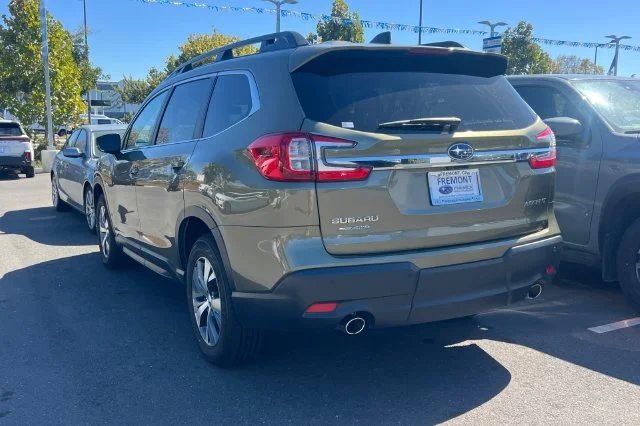 Used 2025 Brown Subaru Premium image 6