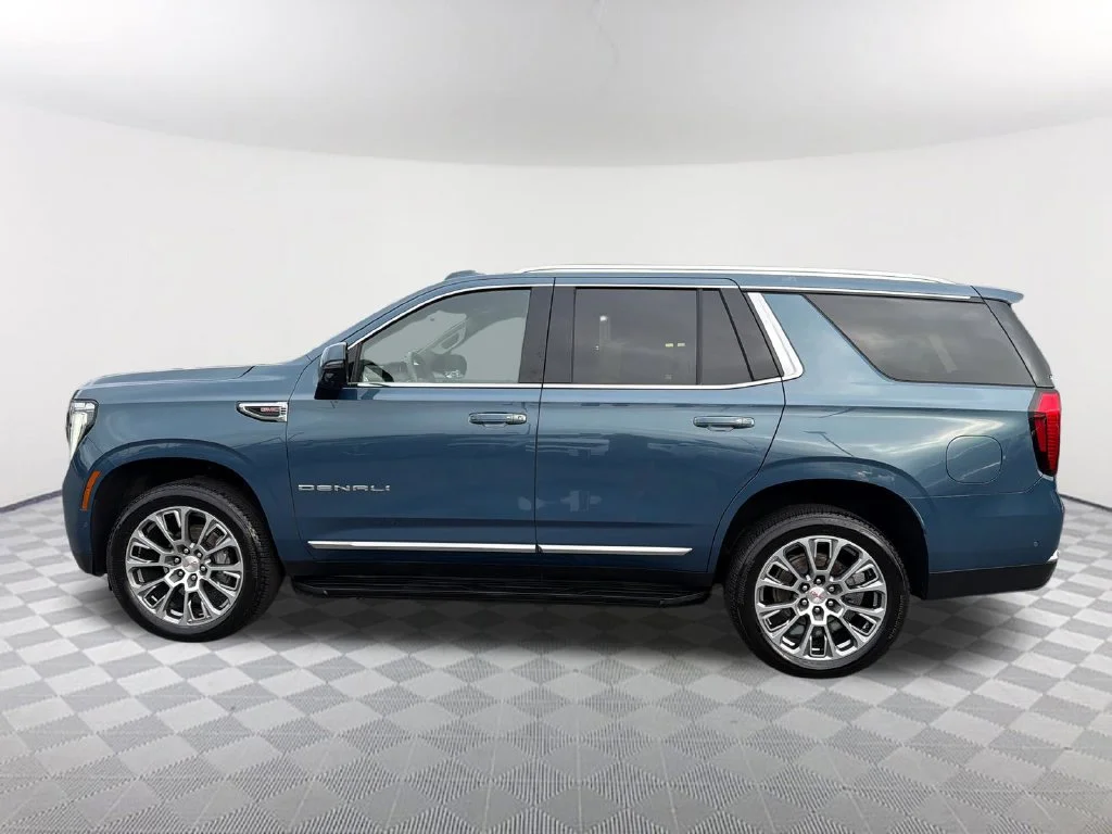 Used 2025 Blue GMC Denali image 8