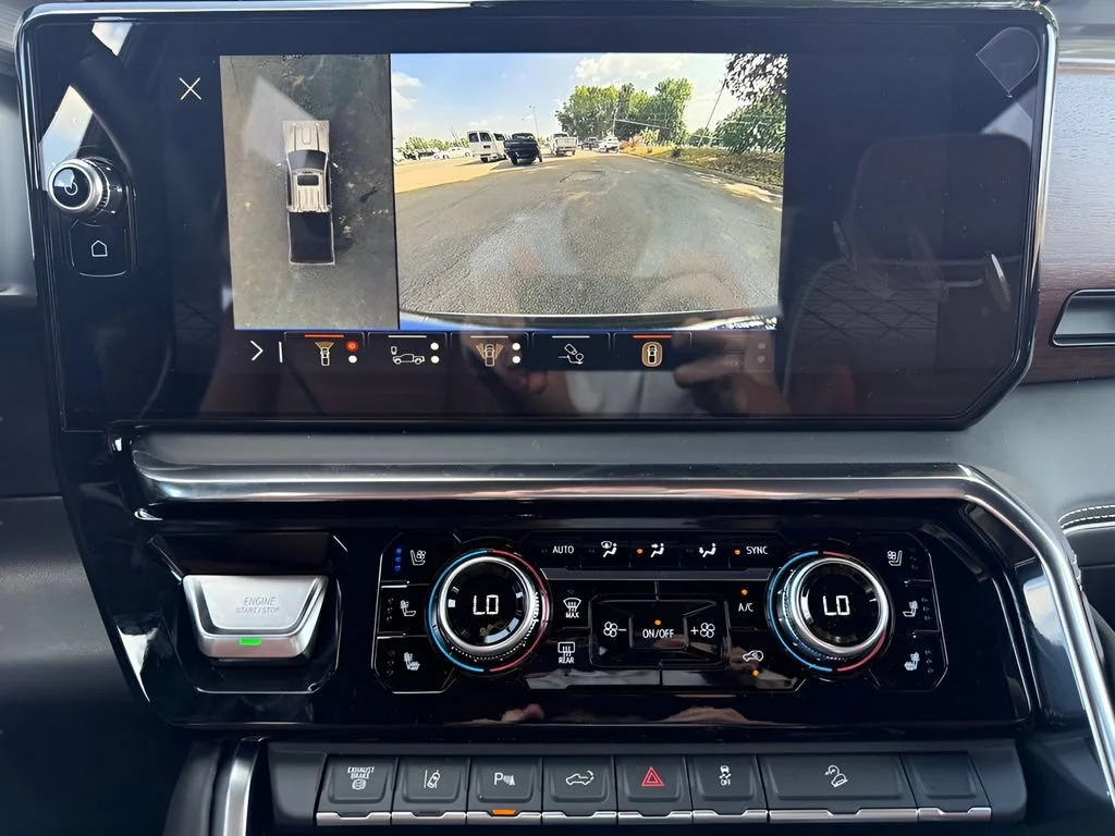 New 2026 Glacier White Tricoat GMC Denali Ultimate image 28