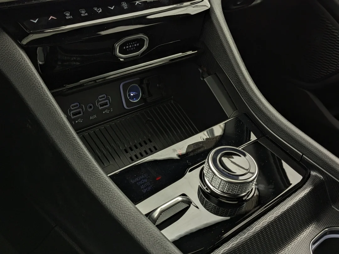 New 2026 Black Jeep Altitude - - 4x4 - Power Sunroof - Altitude Pack - 2.0L Turbo - Remote Start & More! image 24
