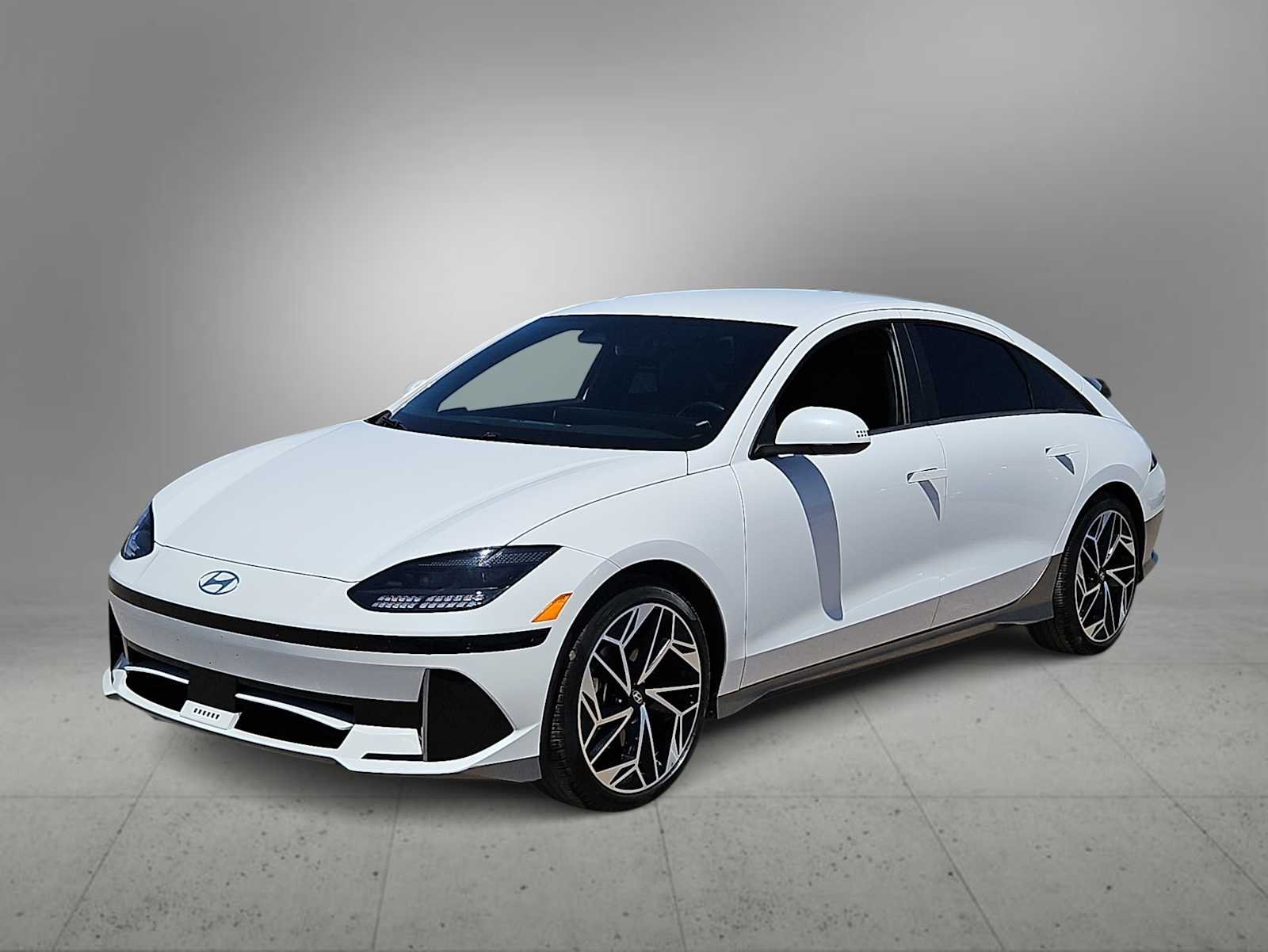Certified Used 2023 Serenity White Hyundai SEL image 4