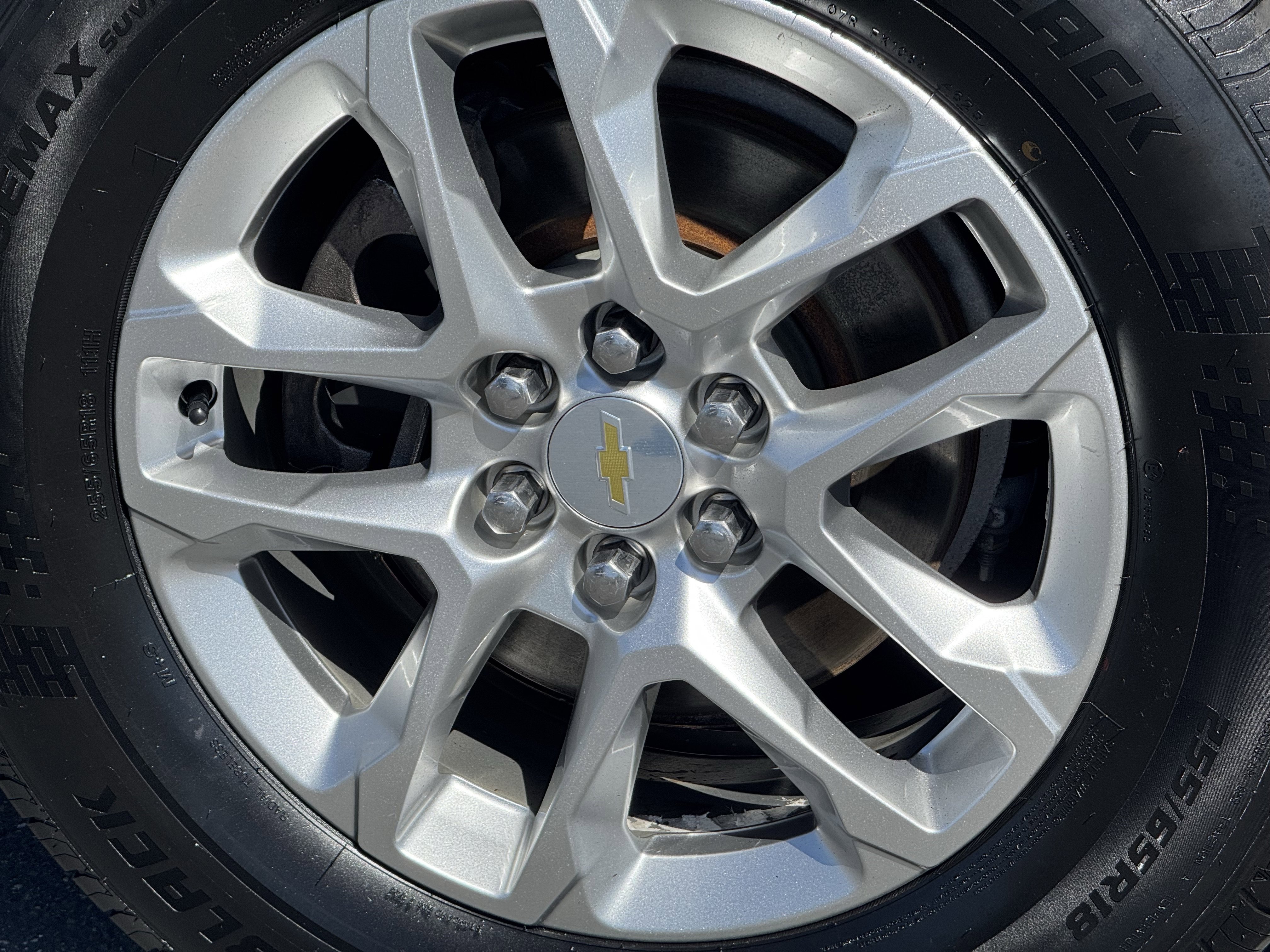 2020 Chevrolet Traverse LS - Photo 8