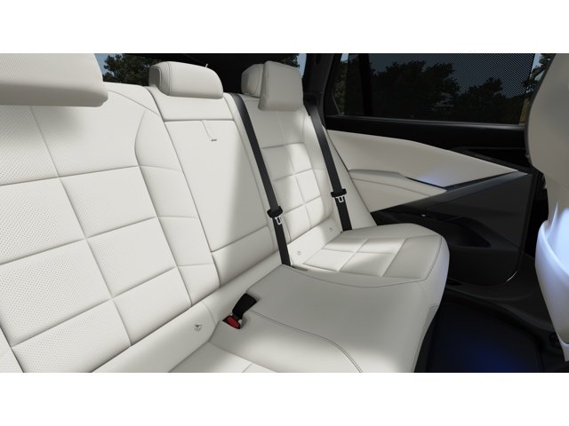 New 2027 Mineral White Metallic BMW  image 12