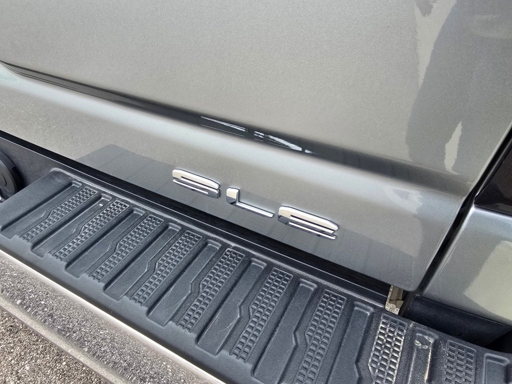 Used 2025 Sterling Metallic GMC SLE image 30