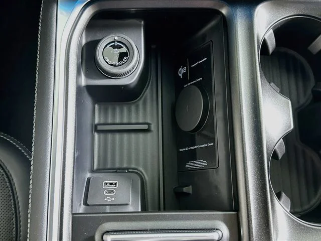 New 2027 Ford Expedition Max Platinum