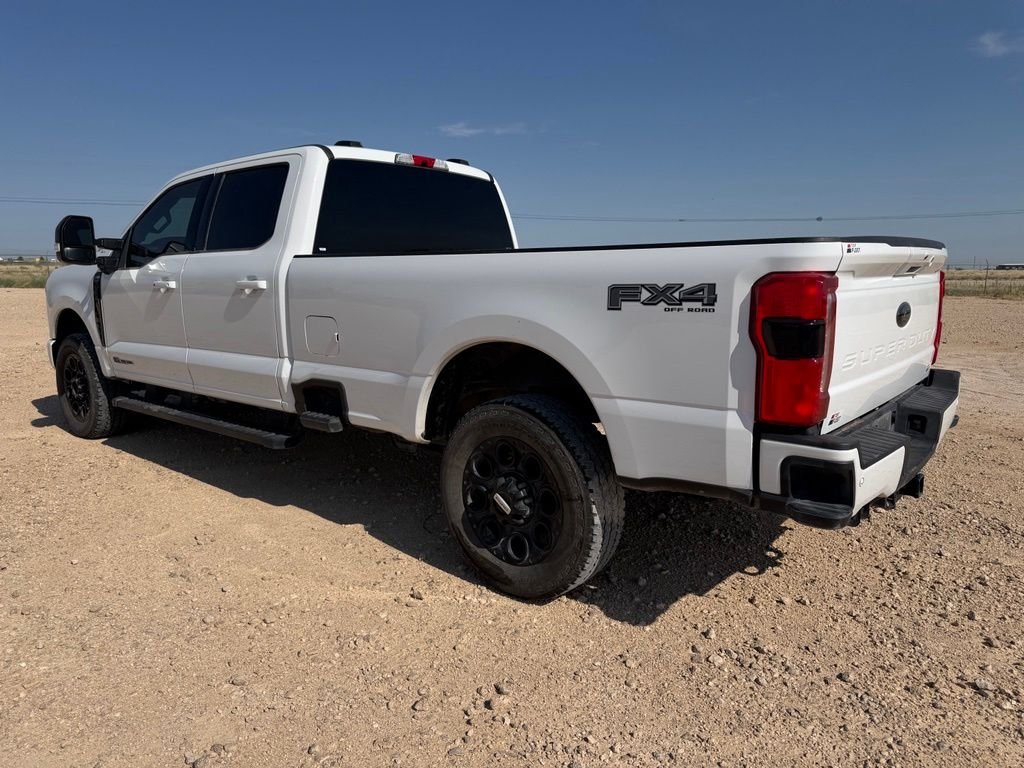 Used 2025 Oxford White Ford XLT image 13