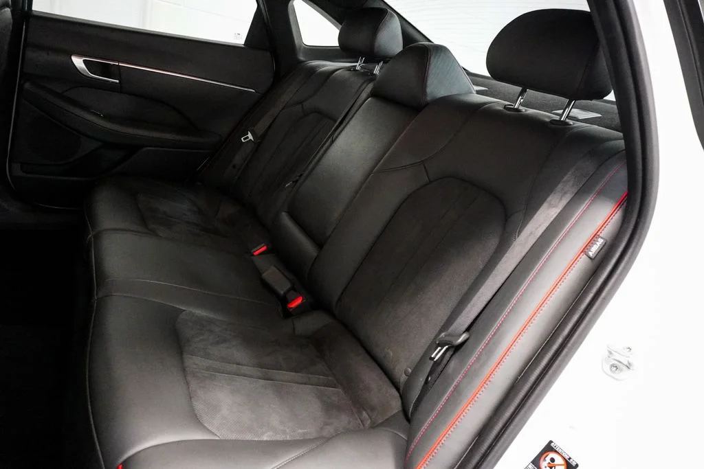 Used 2021 Gray Hyundai SEL Plus image 9
