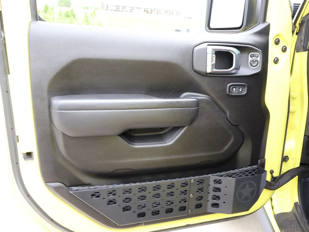Used 2022 Yellow Jeep Unlimited Rubicon image 21