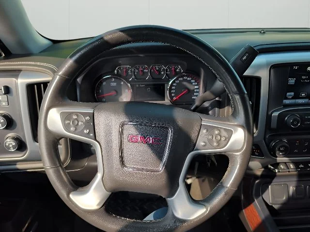 Used 2015 Silver GMC SLT image 24