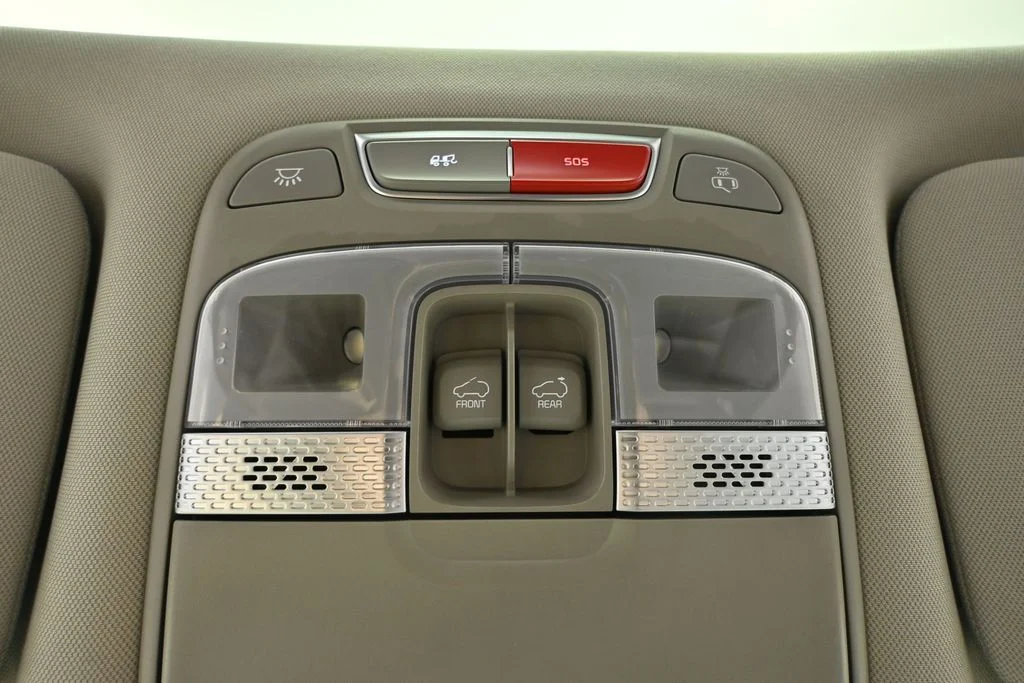 Used 2023 Blue Kia SX-Prestige image 28