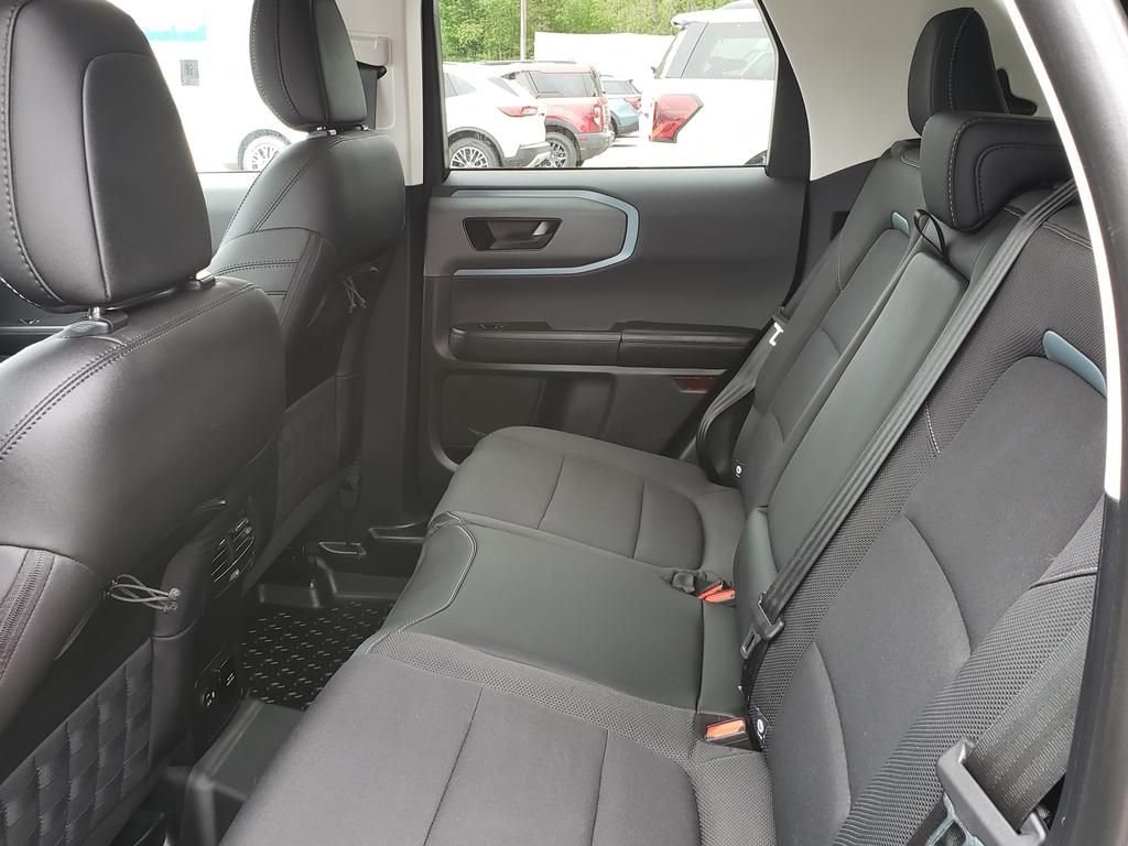 Used 2022 Shadow Black Ford Badlands image 13