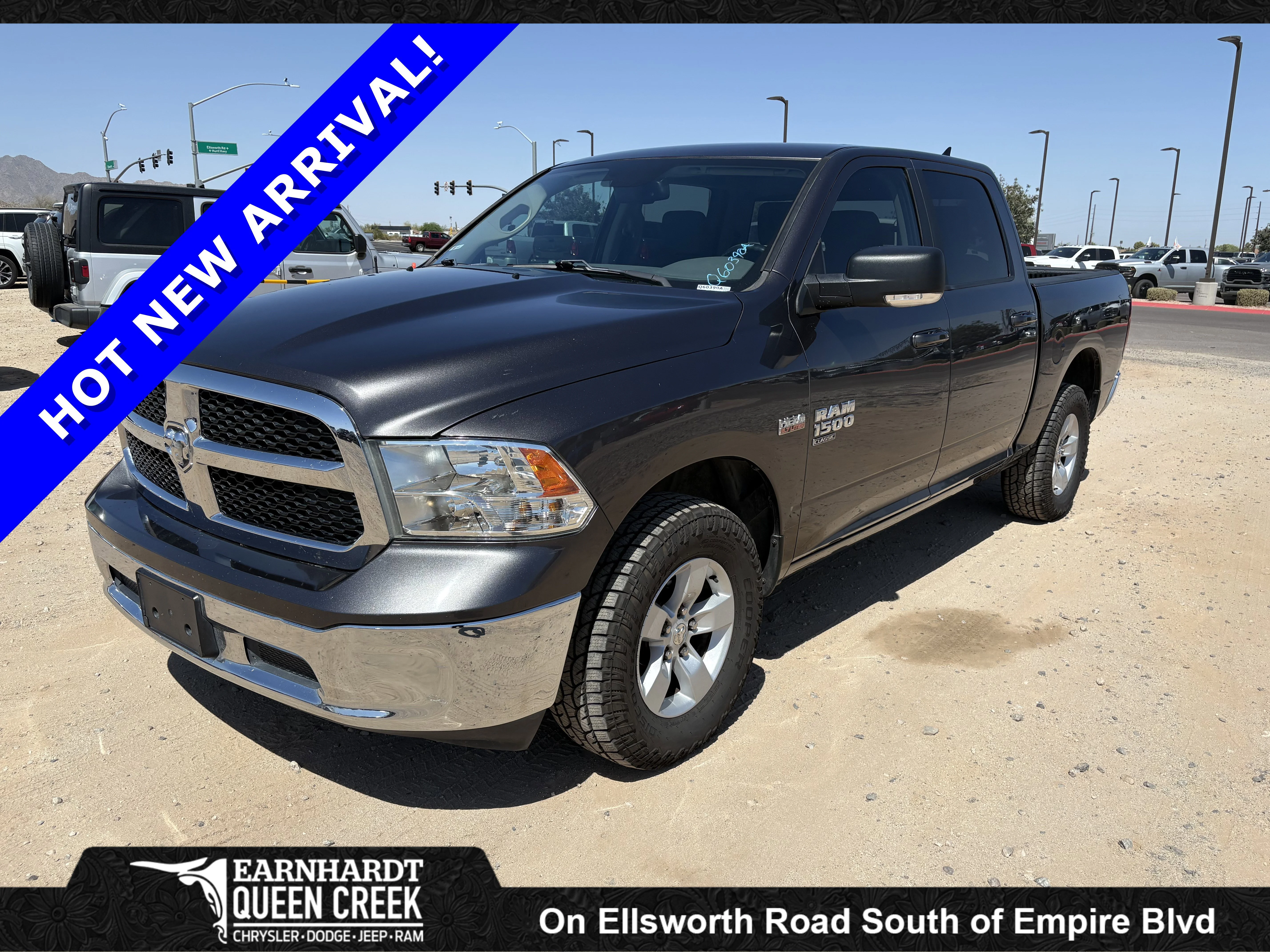 2019 RAM 1500 Classic SLT 4x4 Crew Cab 5'7's photo
