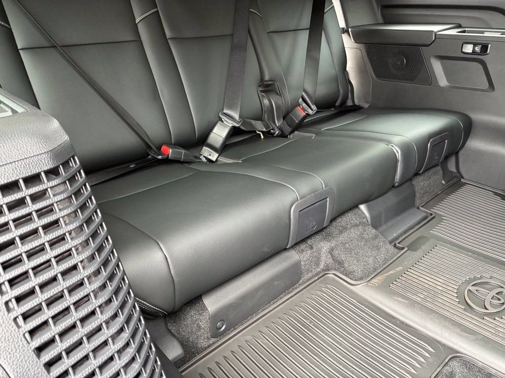 Used 2026  Toyota Limited image 40