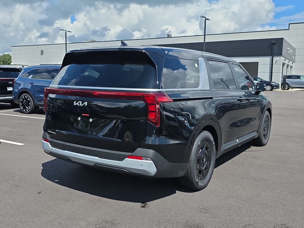 New 2026 Aurora Black Pearl Kia LXS image 7