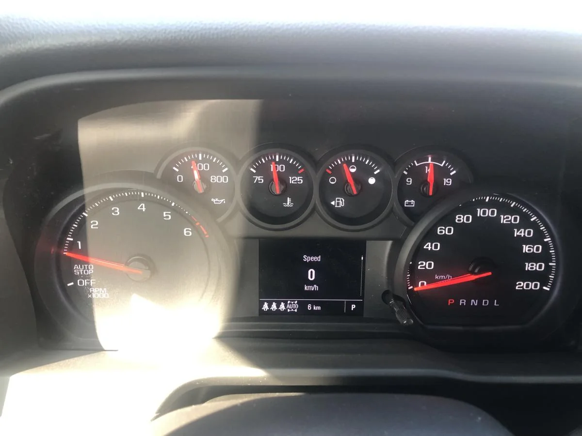 New 2026 White Chevrolet 4wd Crew Cab 147 image 13